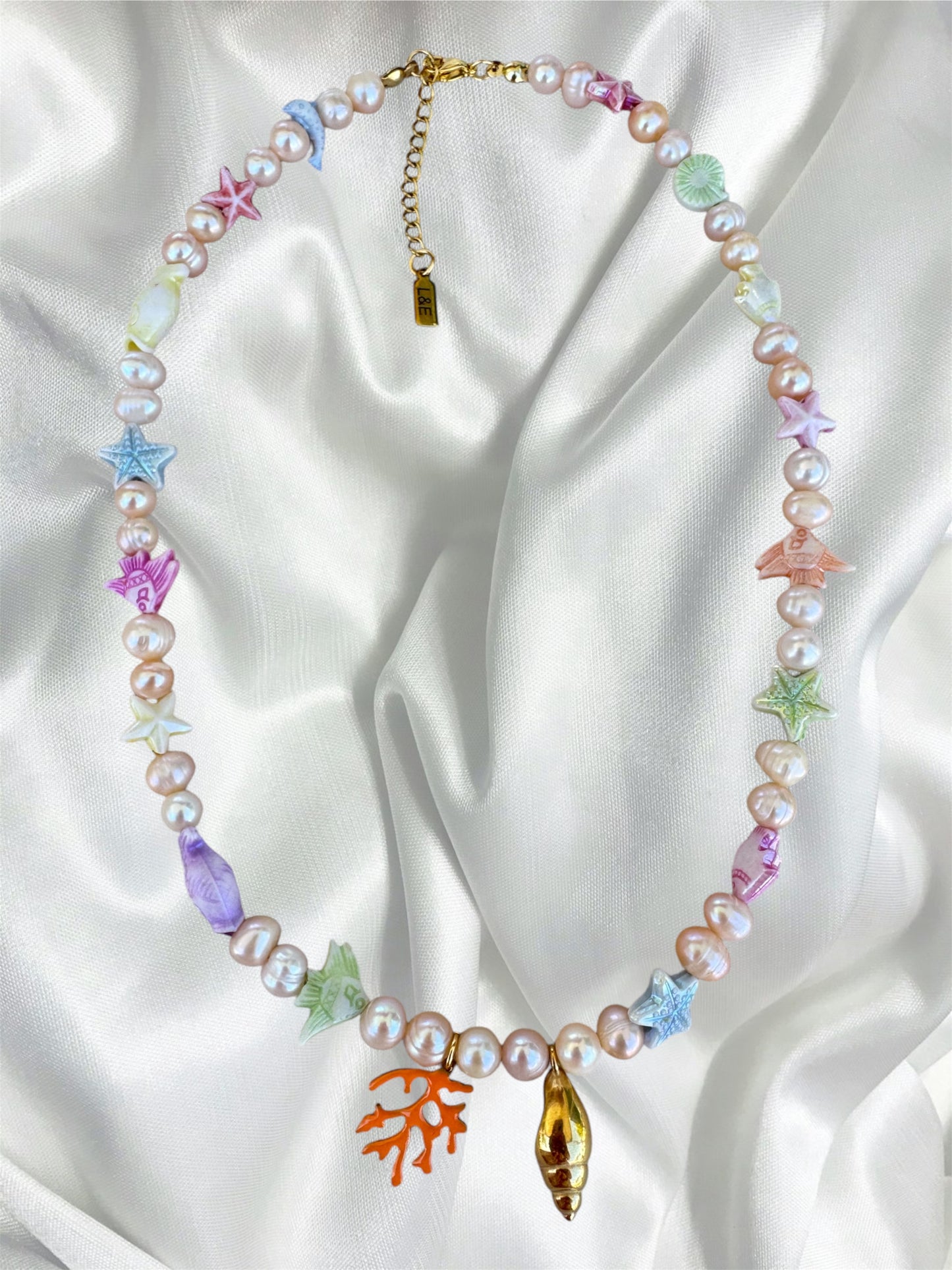 Ocean bloom necklace