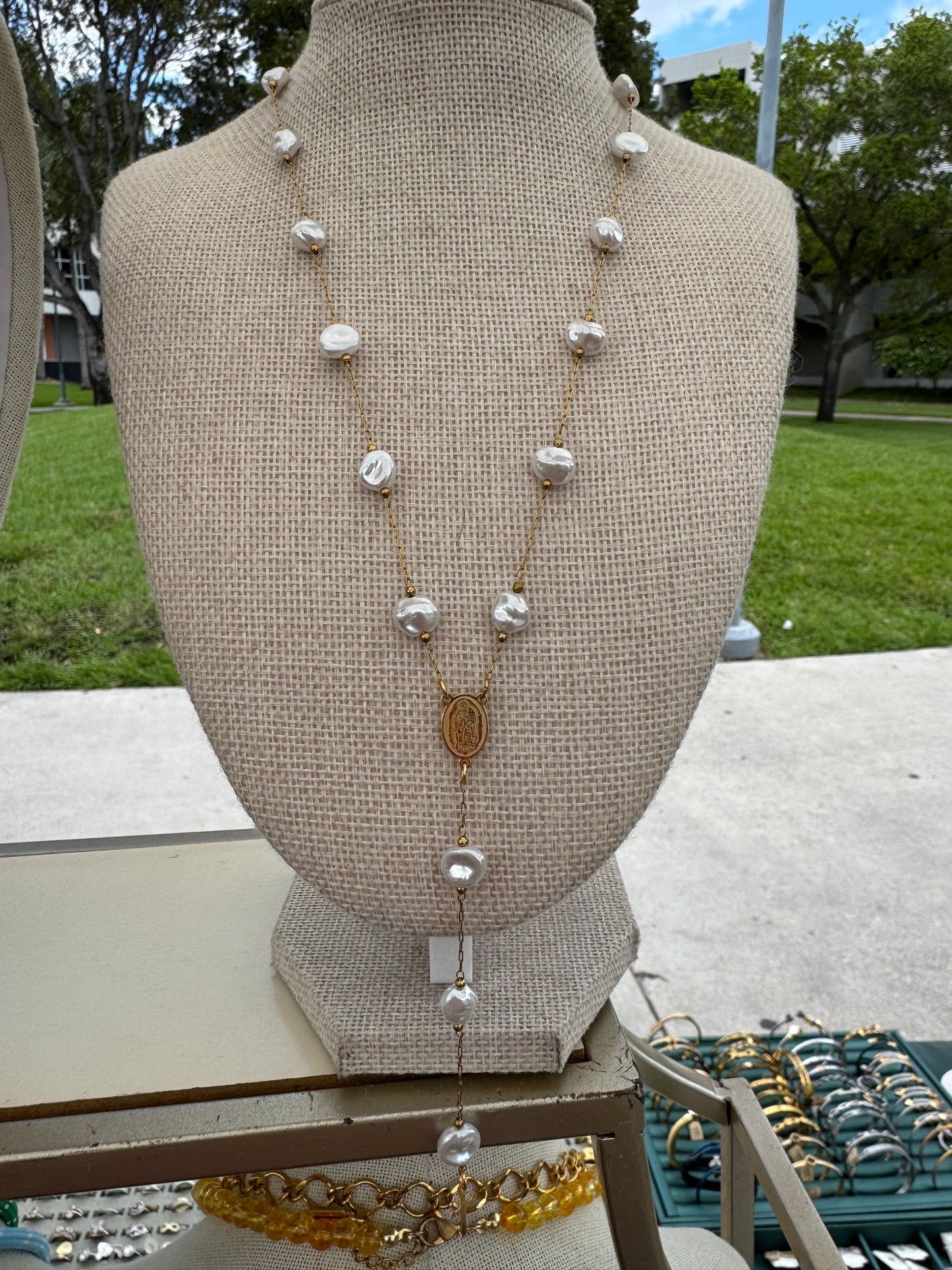Divine pearl rosary