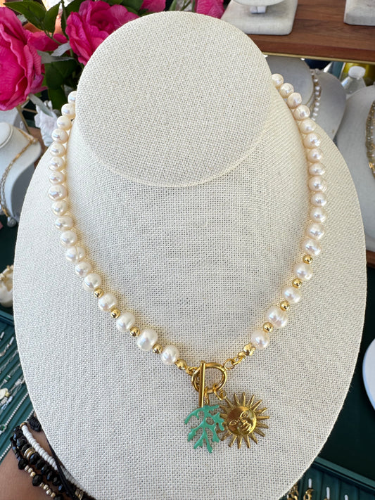 Luz del Mar necklace