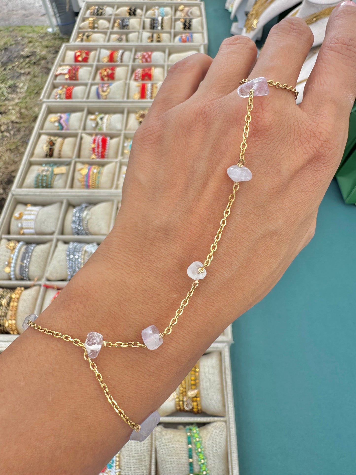 Alexandra hand chain